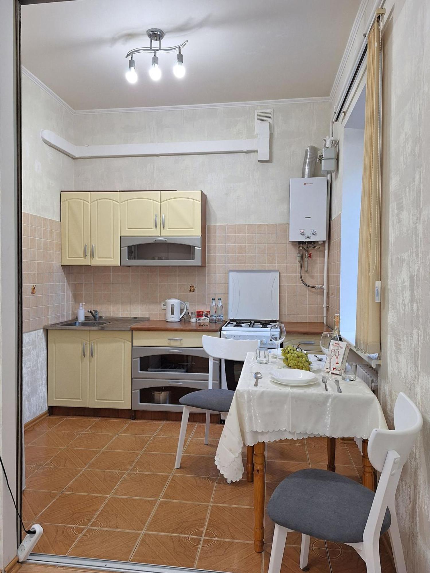 Однокімна Квартира Біля Каштанової Алеї У Центрі Полтави Мережа Alexapartments Документи Для Відряджень Безконтатне Заселення 24-7 波尔塔瓦 外观 照片