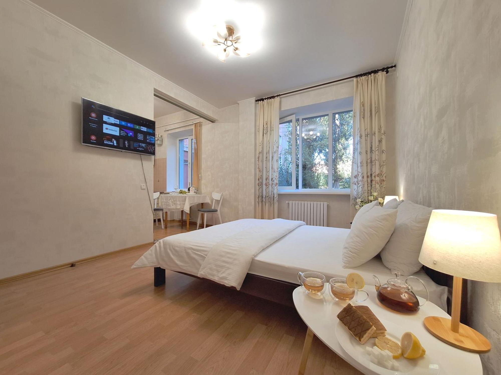 Однокімна Квартира Біля Каштанової Алеї У Центрі Полтави Мережа Alexapartments Документи Для Відряджень Безконтатне Заселення 24-7 波尔塔瓦 外观 照片
